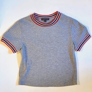 Cropped crew neck t-shirt top